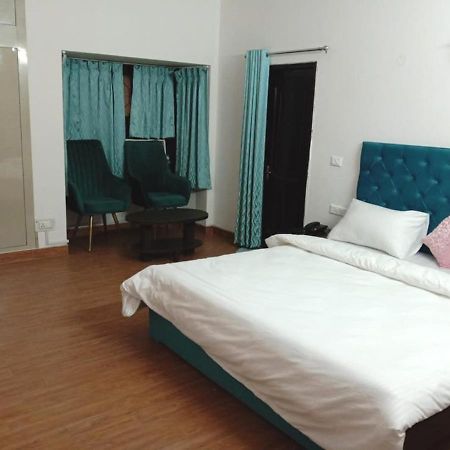 Jay Ally - Boutique Hotel New Delhi Exterior photo